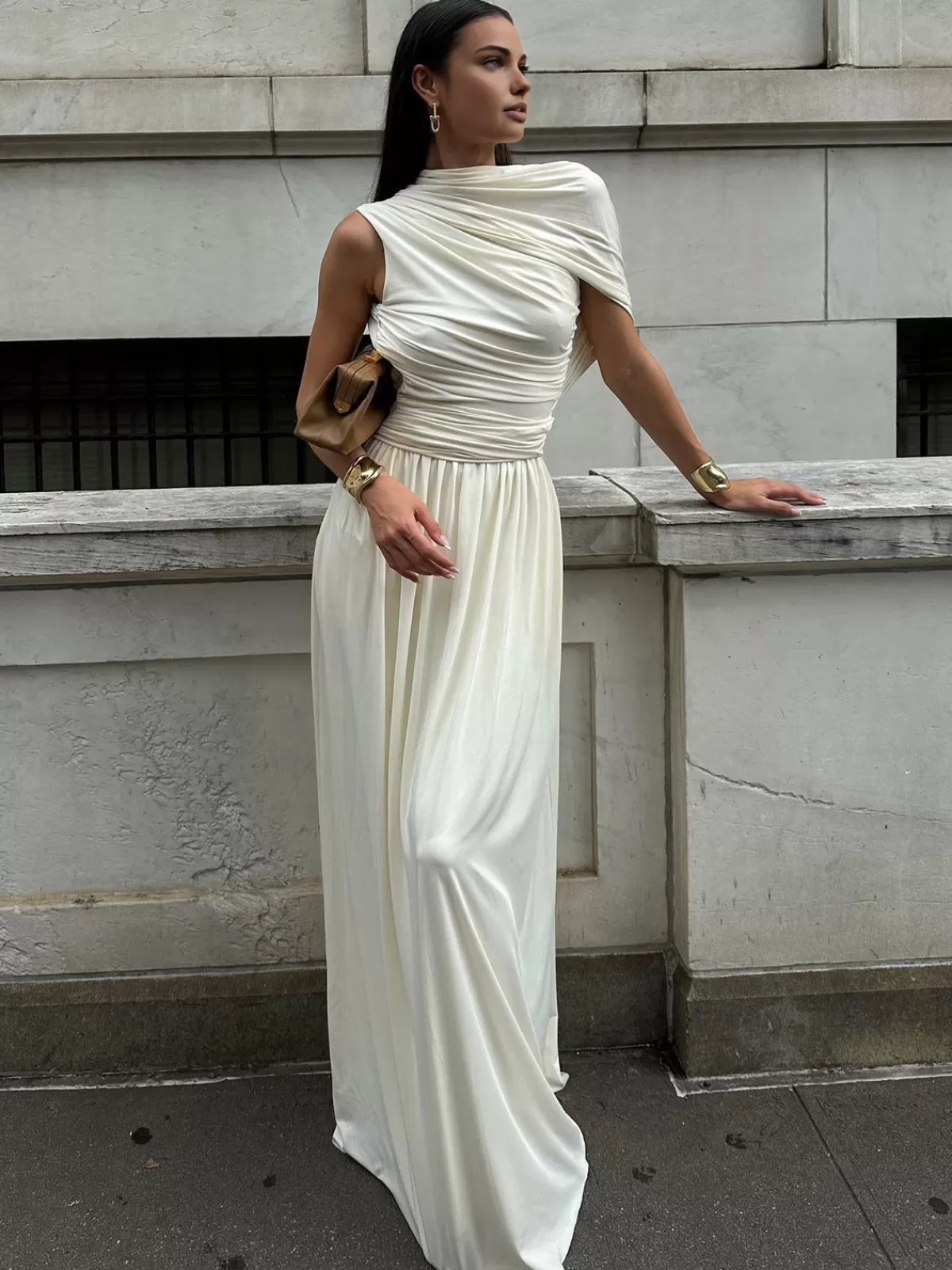 COMMENSE Asymmetry Pleat Sleeveless Long Dress Off-White Sale