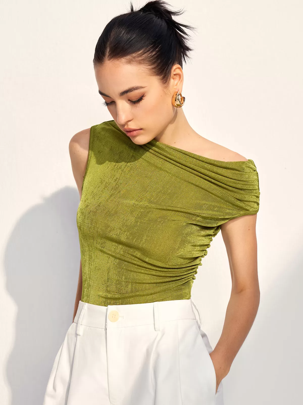 COMMENSE Cold Shoulder Pleated Tank Top Green Online