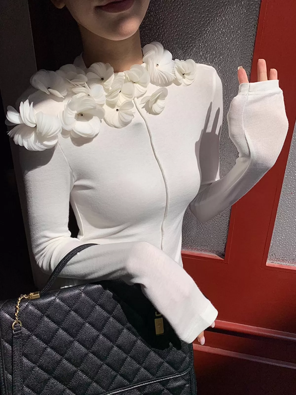 COMMENSE Floral Embroiled Piping Blouse White Fashion