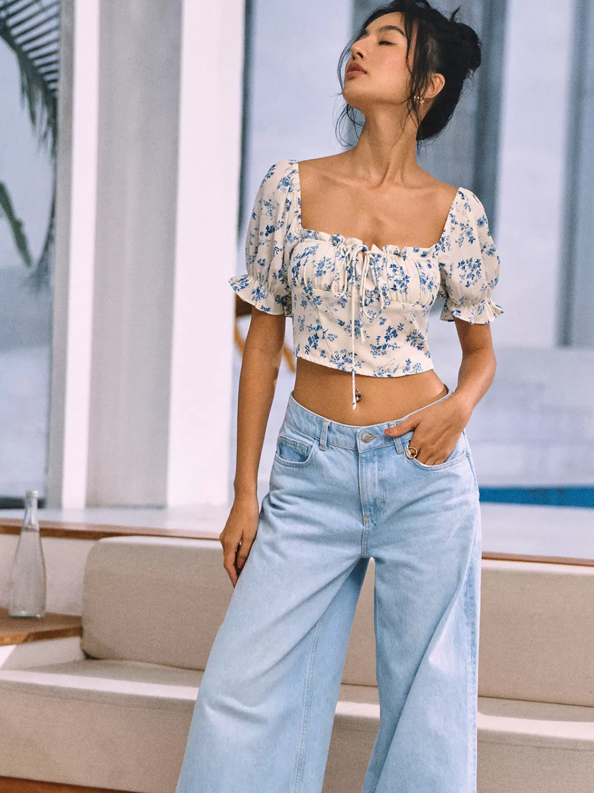 COMMENSE Floral Print Knotted Shirred Blouse White Hot