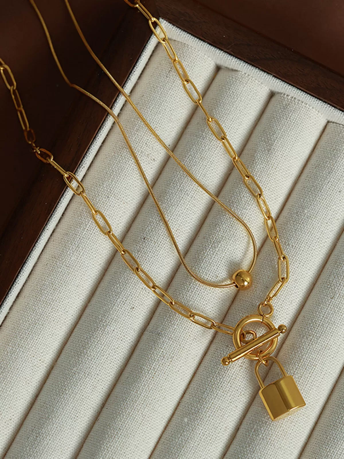 COMMENSE Padlock Necklace Golden Sale