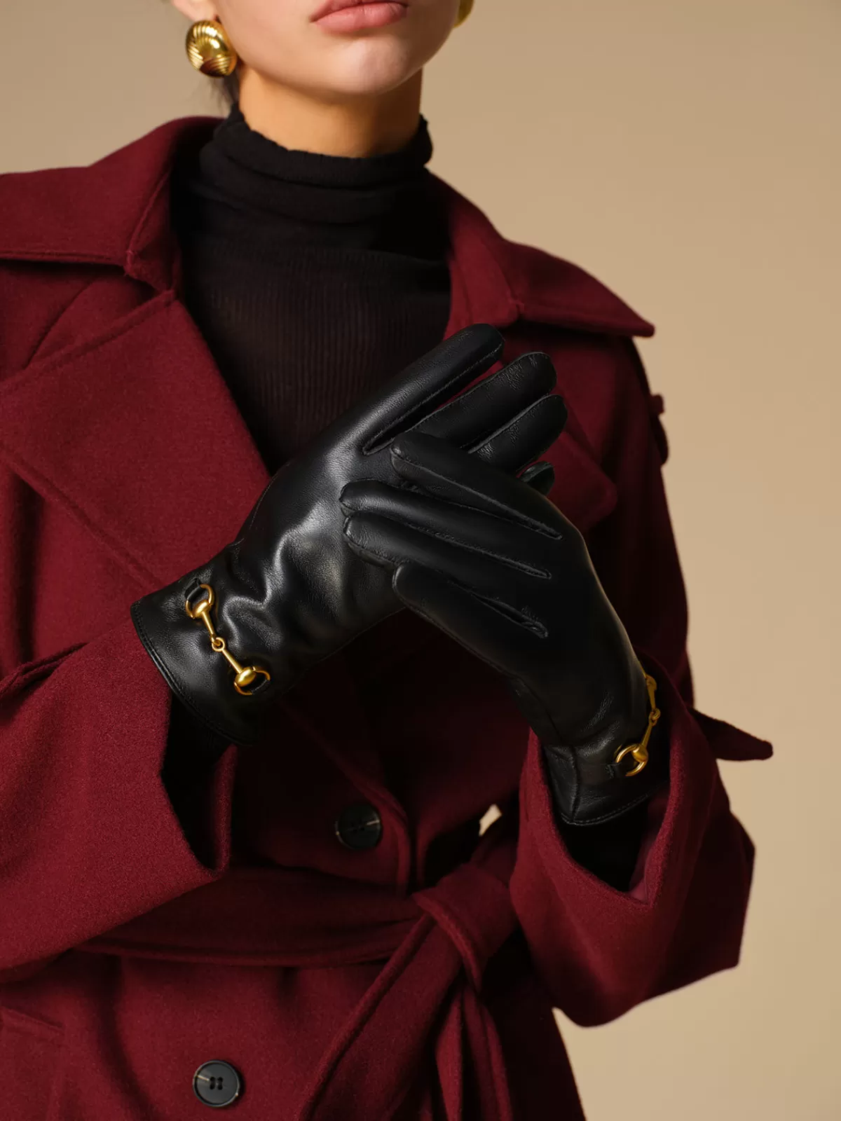 COMMENSE Metal Detail Sheepskin Fleecing Gloves Black Clearance