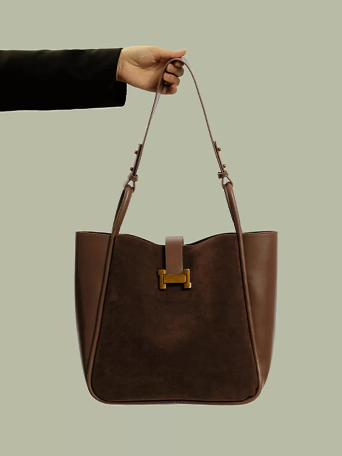COMMENSE Metal-Detail Panel Tote Bag Brown Hot