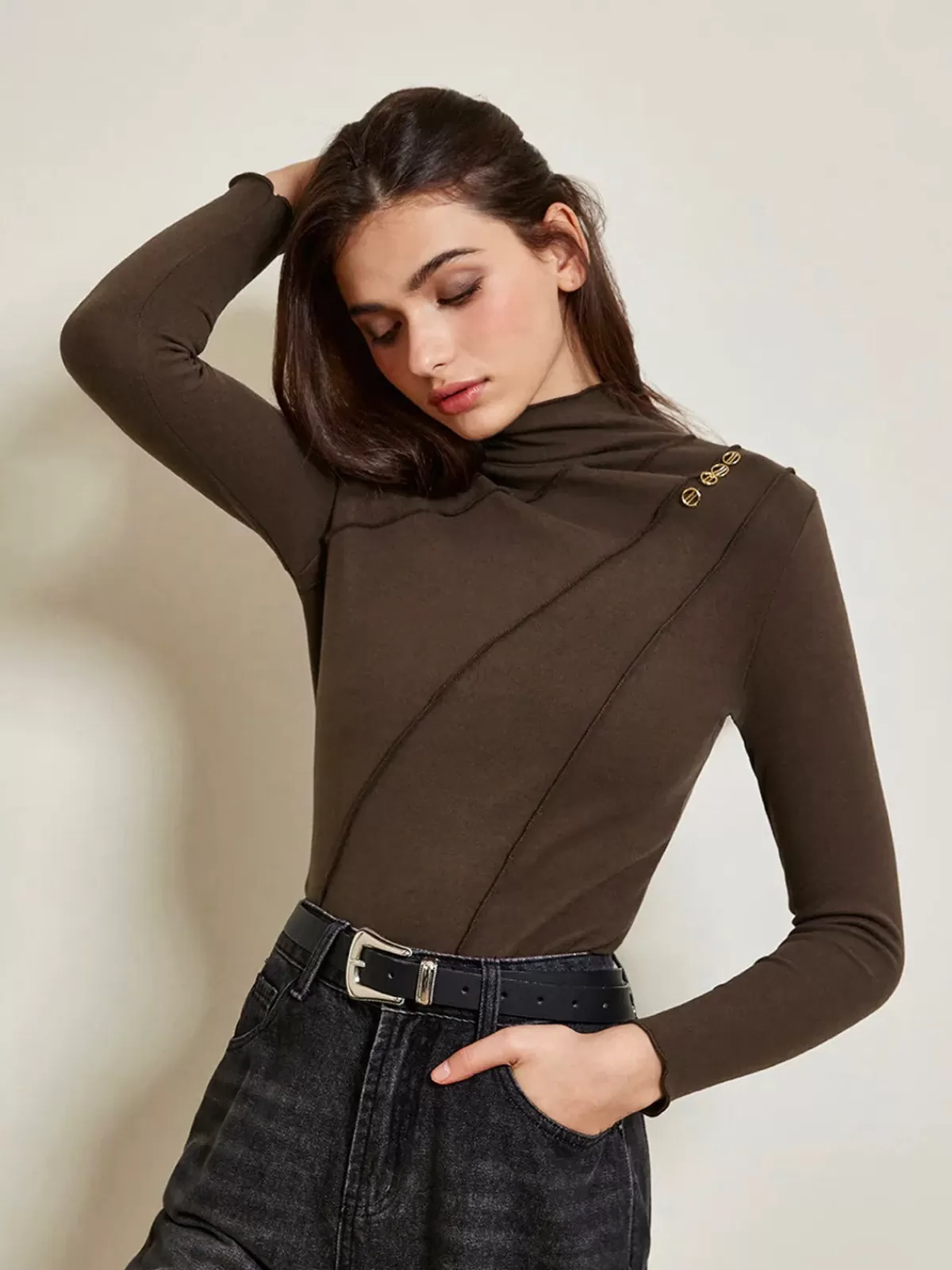 COMMENSE Metal-Detail Piping Jersey Top DarkBrown Discount