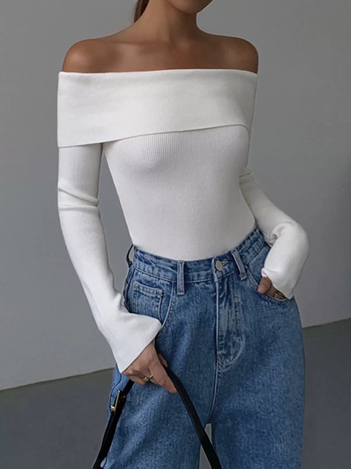 COMMENSE Off Shoulder Overfold Long Sleeve Knit Top White New
