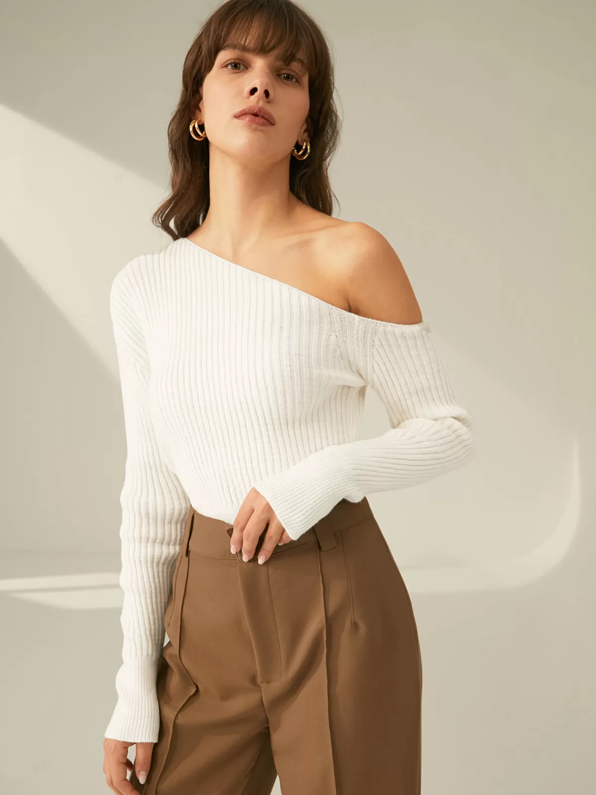 COMMENSE One Shoulder Long Sleeve Ribbed Pullover Sweater White Fashion