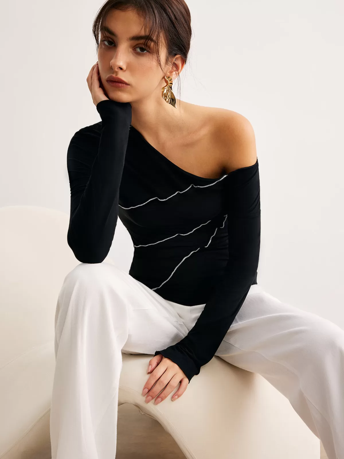 COMMENSE One-Shoulder Contrast Piping Skinny Blouse Black Cheap