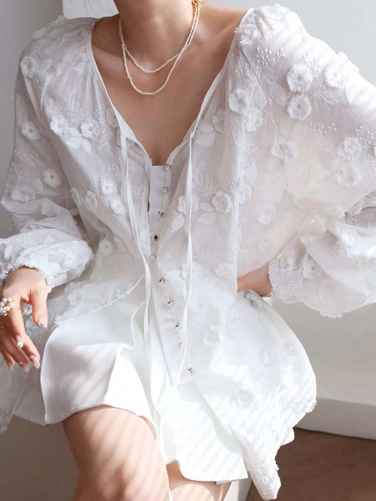 COMMENSE Oversized Embroidered Floral Shirt White Best