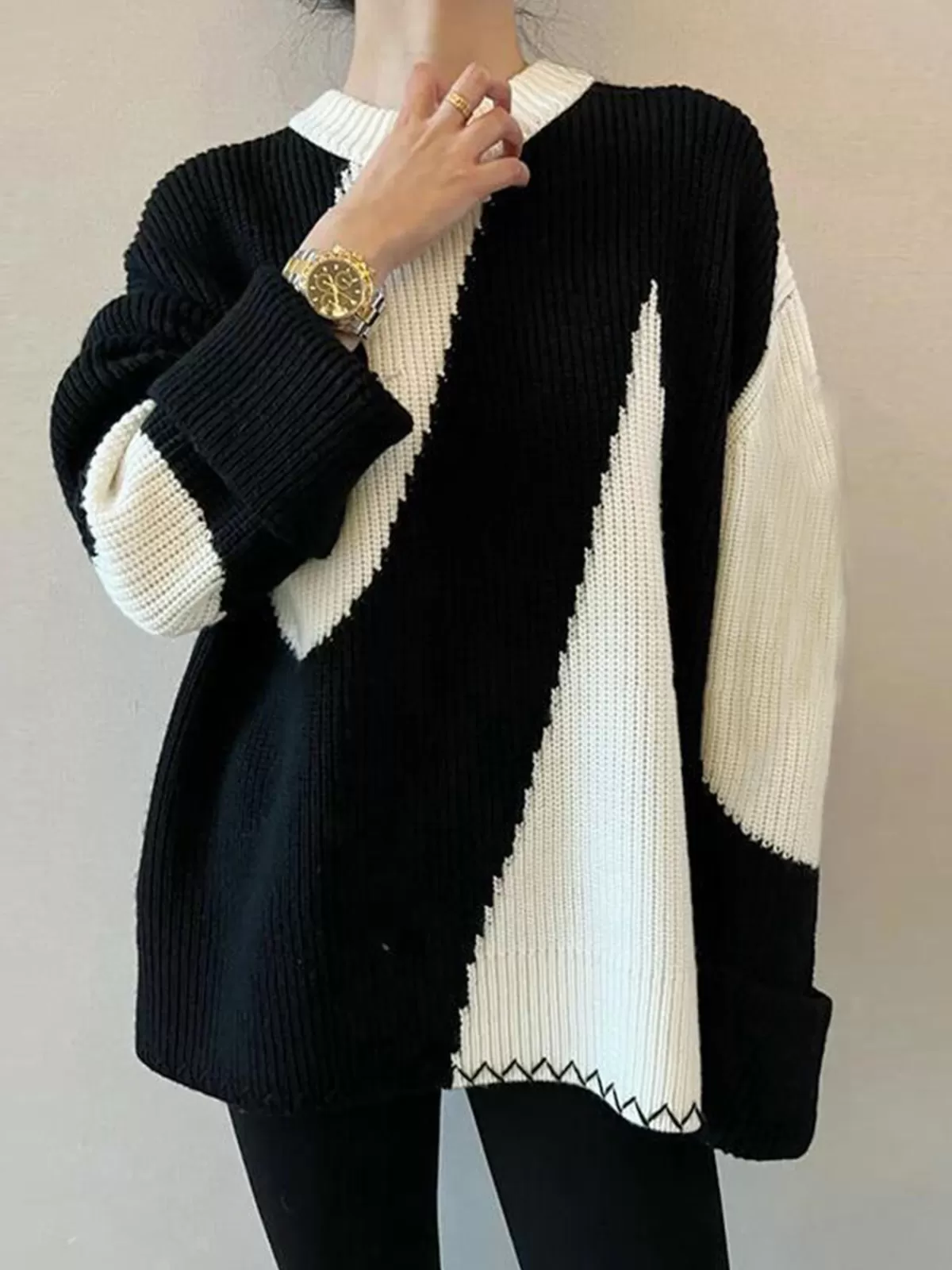 COMMENSE Oversized Zebrataur Sweater Black Shop