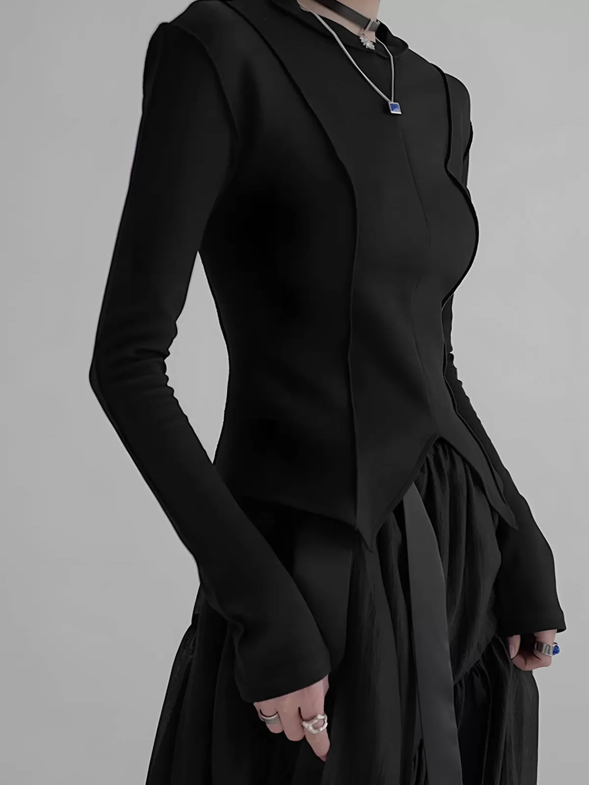 COMMENSE Piping Slim Jersey Blouse Black Sale