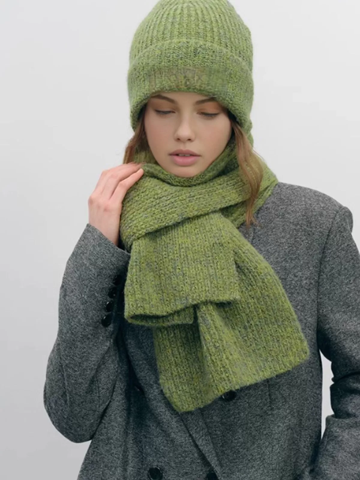 COMMENSE Plain Warm Knit Hat With Scarf Green Flash Sale