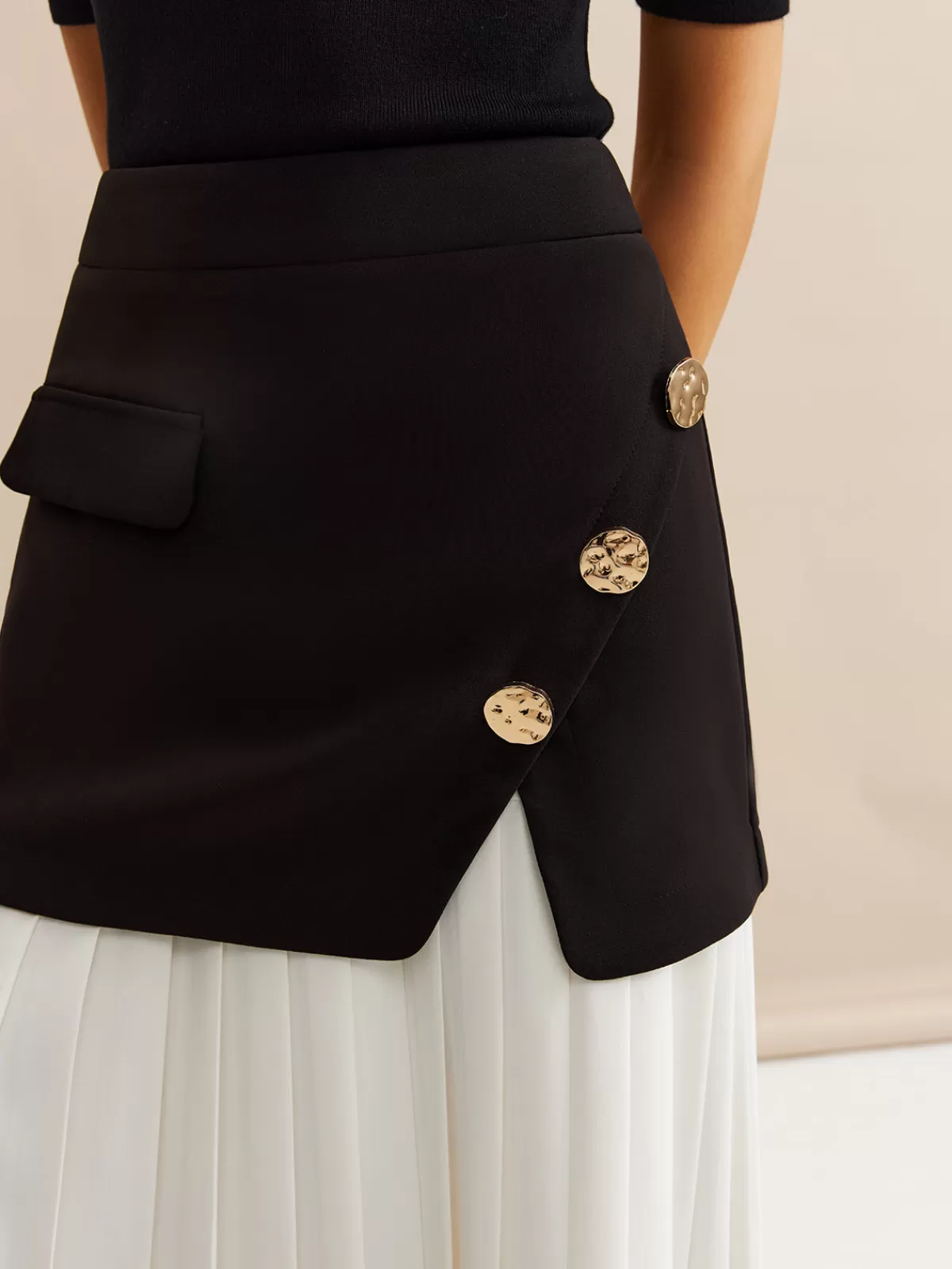 COMMENSE Pleated Panel Midi Skirt BlackandWhite Hot