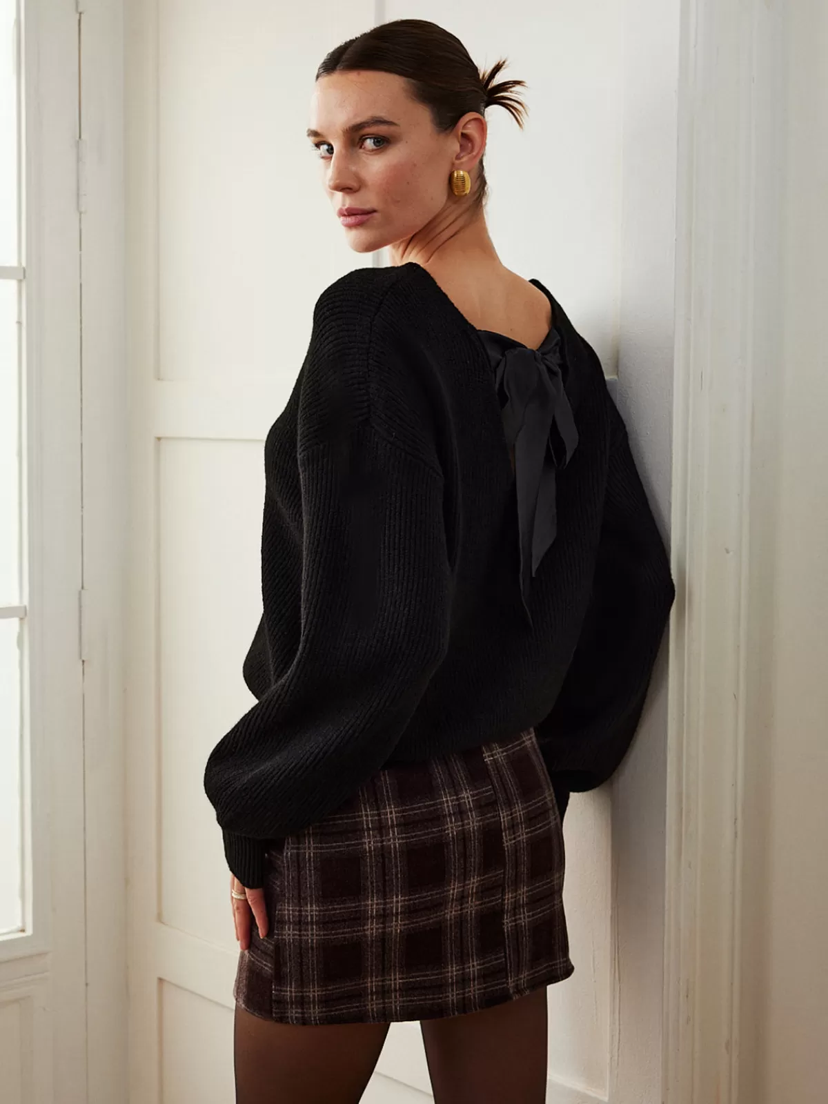 COMMENSE Ribbed V-Neck Bow Sweater Black Fashion