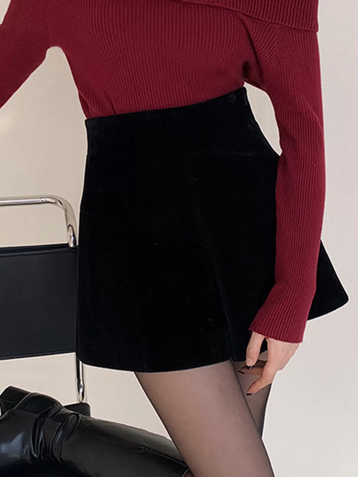 COMMENSE Velvet Wide-Leg Shorts Black Sale