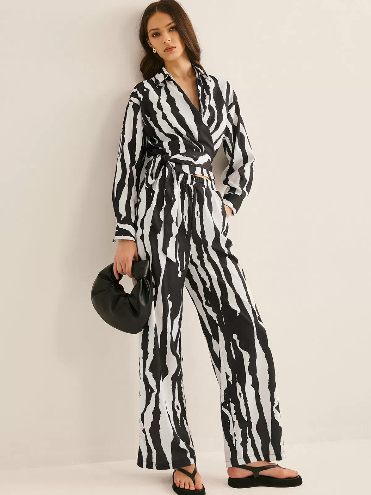 COMMENSE V-Neck Zebra Printed Pants Set BlackandWhite Store